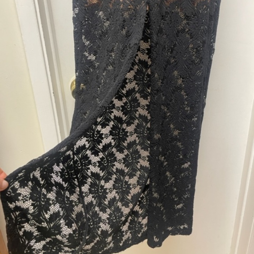 NIGHTCAP Black Lace Keyhole Open Bottom Maxi Dress EUC - Picture 9 of 12